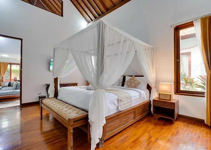 Villa Spacious 3br Baulinyuan With Pool Table Jimbaran