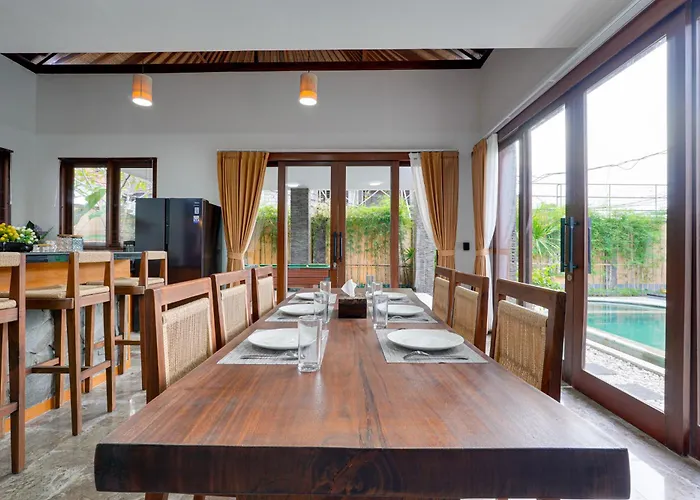 Spacious 3br Baulinyuan With Pool Table Jimbaran
