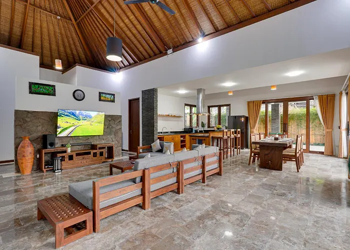 Spacious 3br Baulinyuan With Pool Table Villa